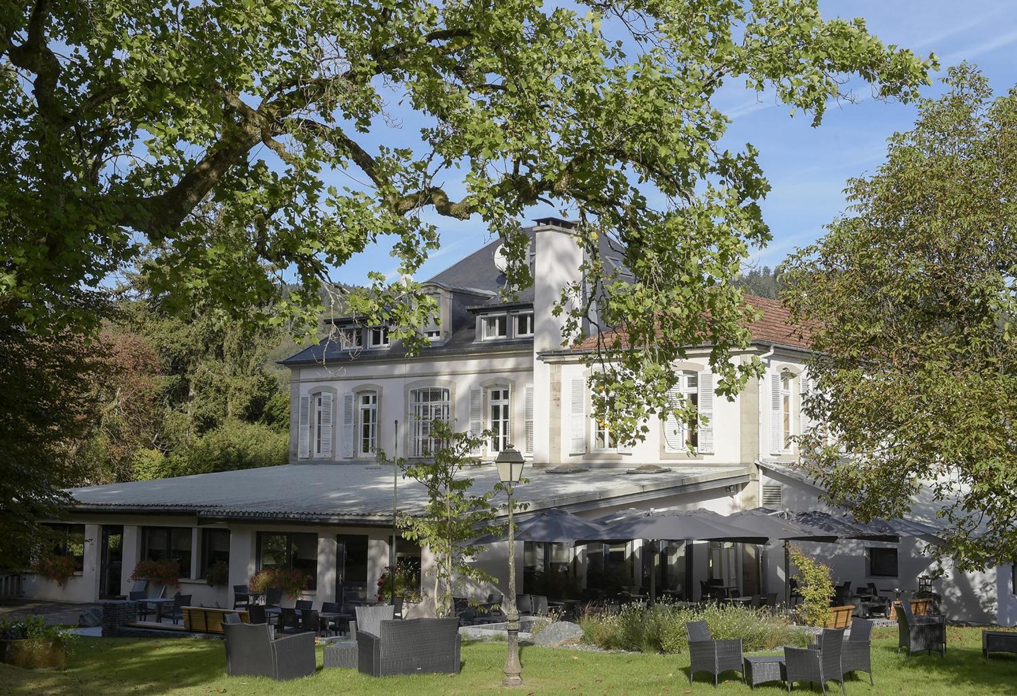Logis La Residence Le Val-dʼAjol Kültér fotó
